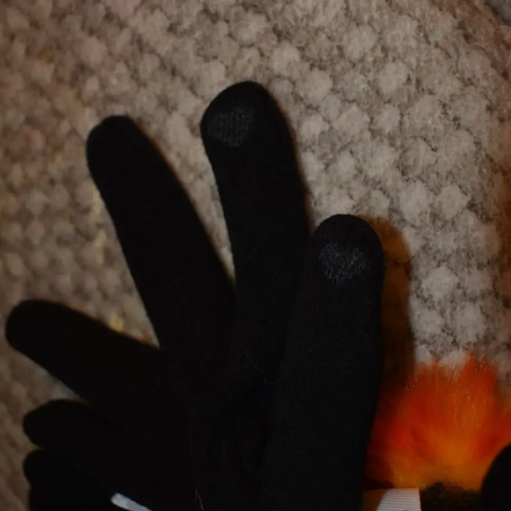 Evelyne Prelonge France Parisian Black Orange Pom Pom Gloves NWT